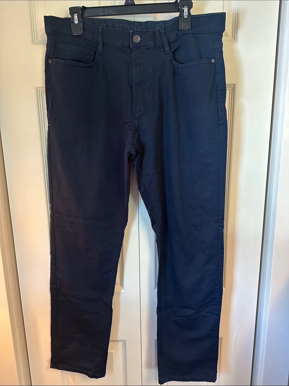 Slim Fit Men's Dark Navy Pant - Classic Everyday Style